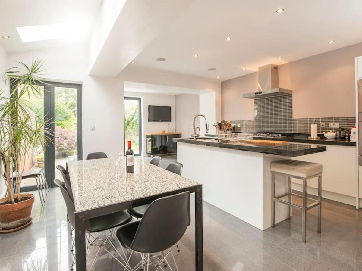 Spacious 4 Bedroom Character Home In Pontcanna Cardiff Bagian luar foto
